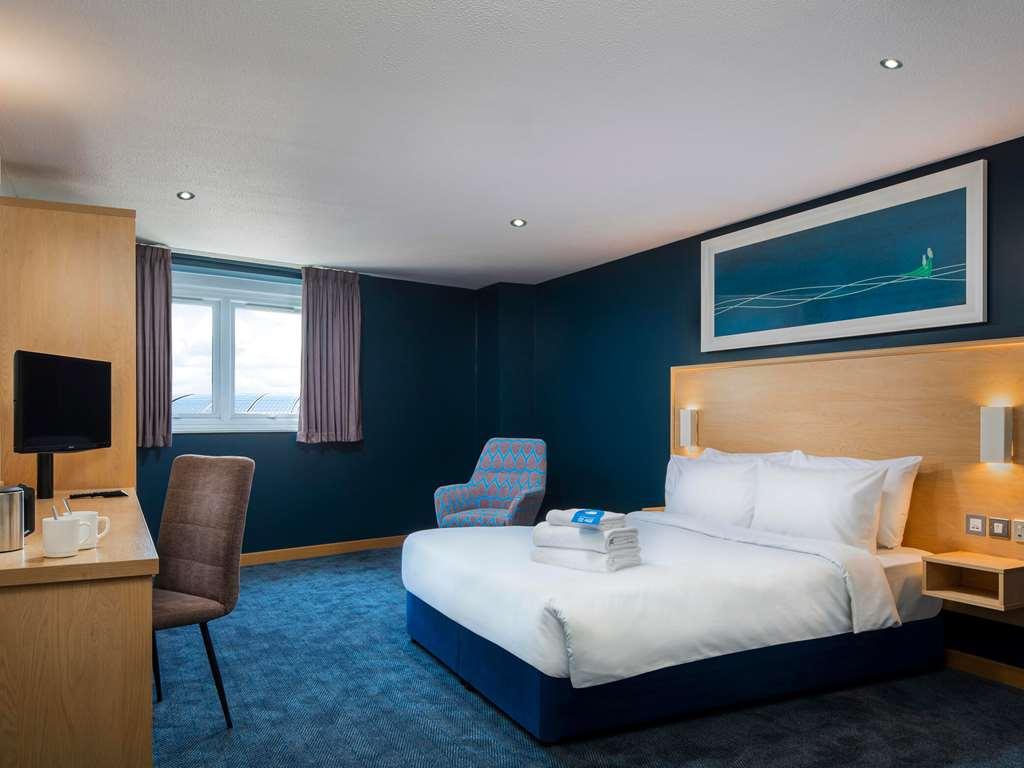 Travelodge Swansea Central Kamer foto