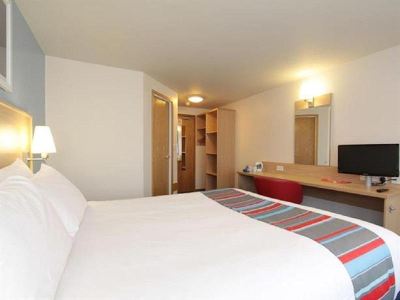 Travelodge Swansea Central Buitenkant foto