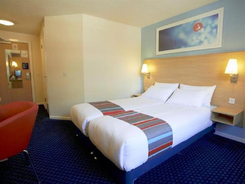 Travelodge Swansea Central Buitenkant foto