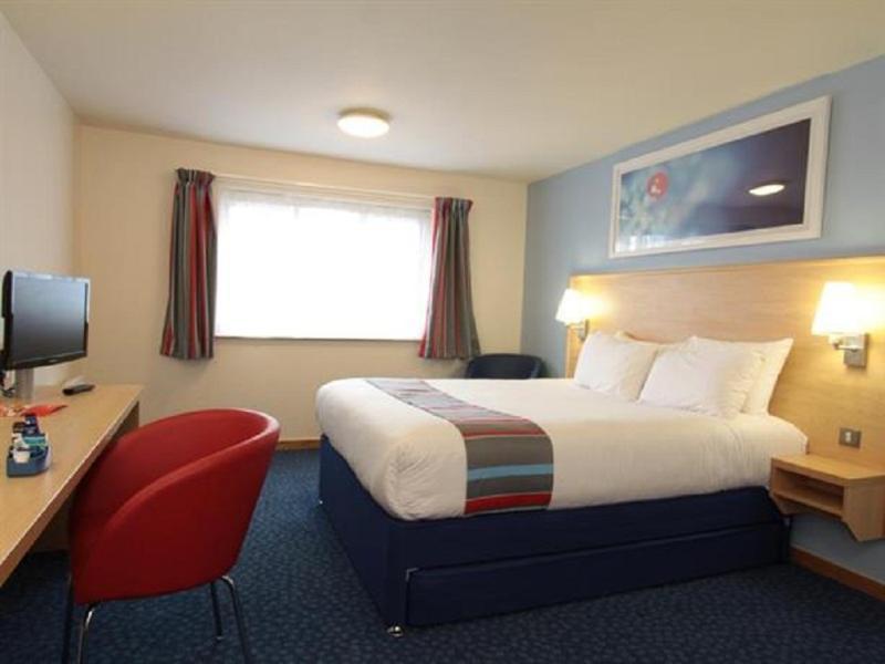 Travelodge Swansea Central Buitenkant foto